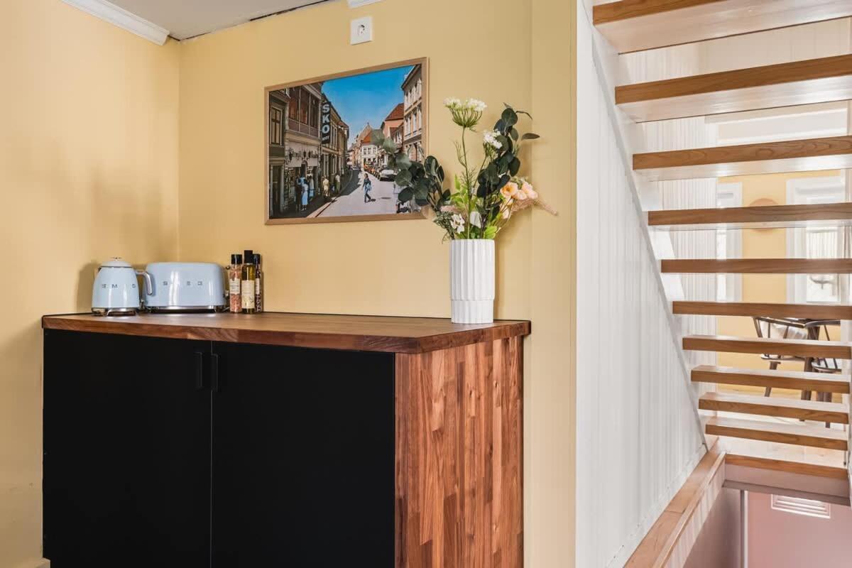 Dinbnb Homes I #1 Bnb In Bergen I Jacuzzi & Parking & Location ภายนอก รูปภาพ