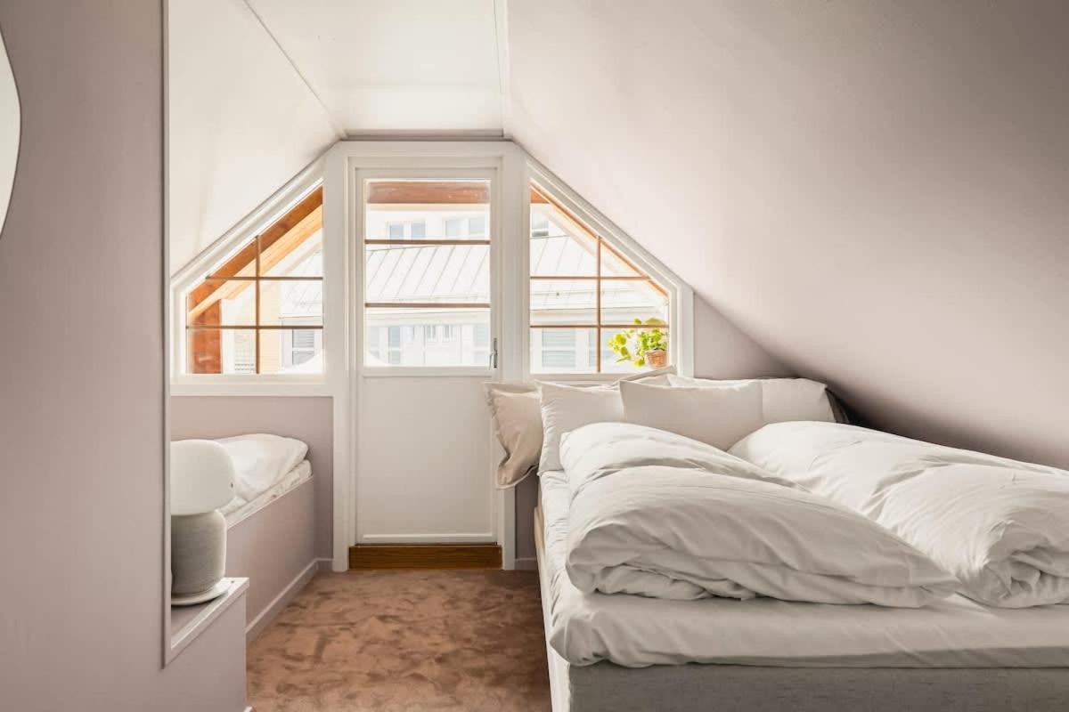 Dinbnb Homes I #1 Bnb In Bergen I Jacuzzi & Parking & Location ภายนอก รูปภาพ