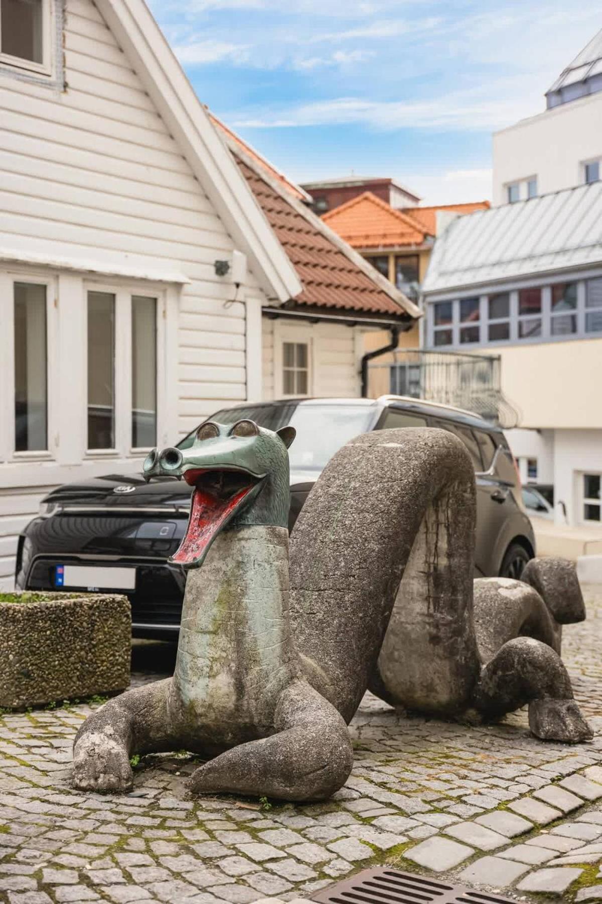 Dinbnb Homes I #1 Bnb In Bergen I Jacuzzi & Parking & Location ภายนอก รูปภาพ